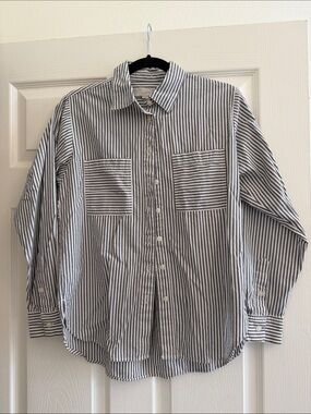 LOFT women’s XS Navy and White Striped Button-Down Shirt